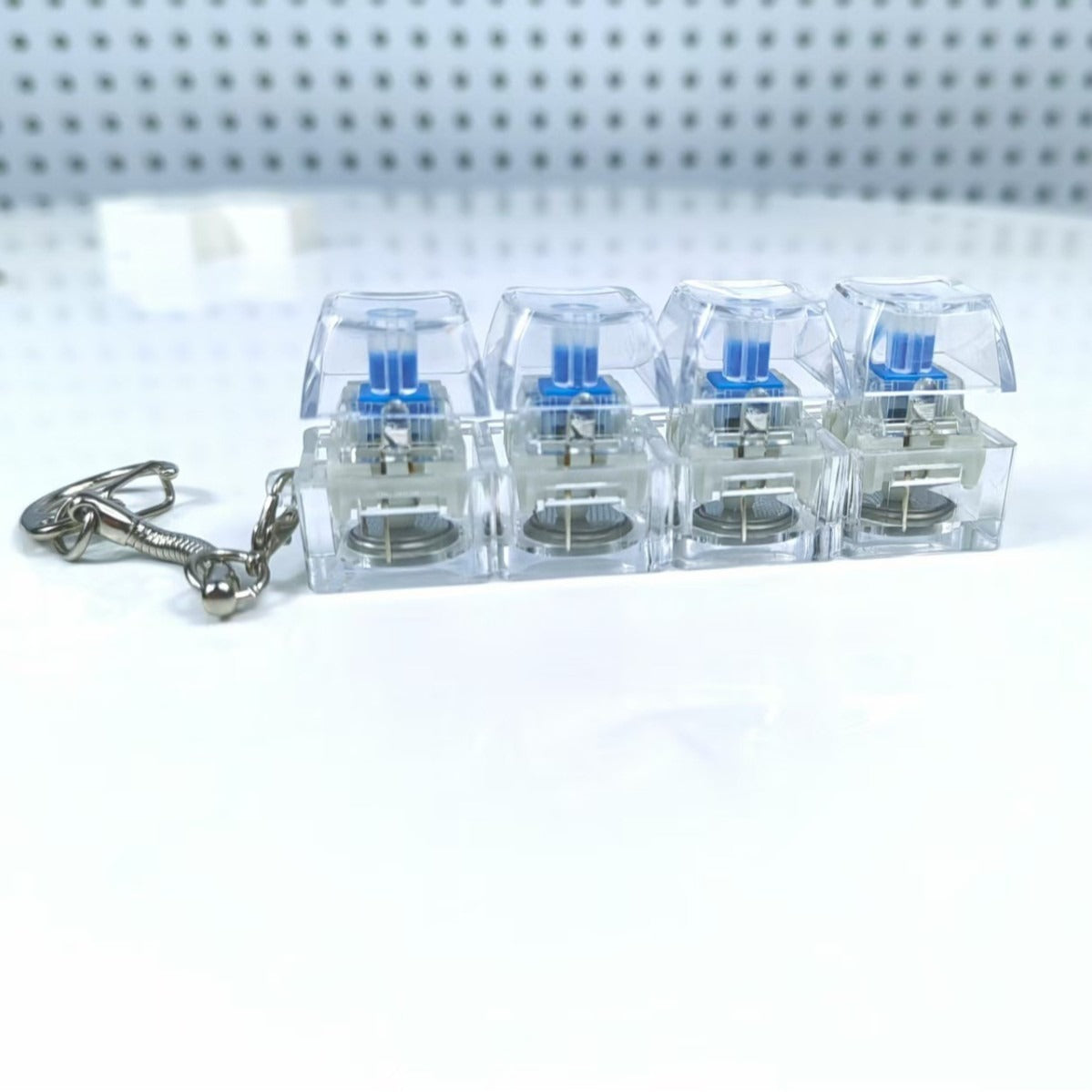 4Keys Mechanical Keyboard - Luminous Crystal Keycap Toy